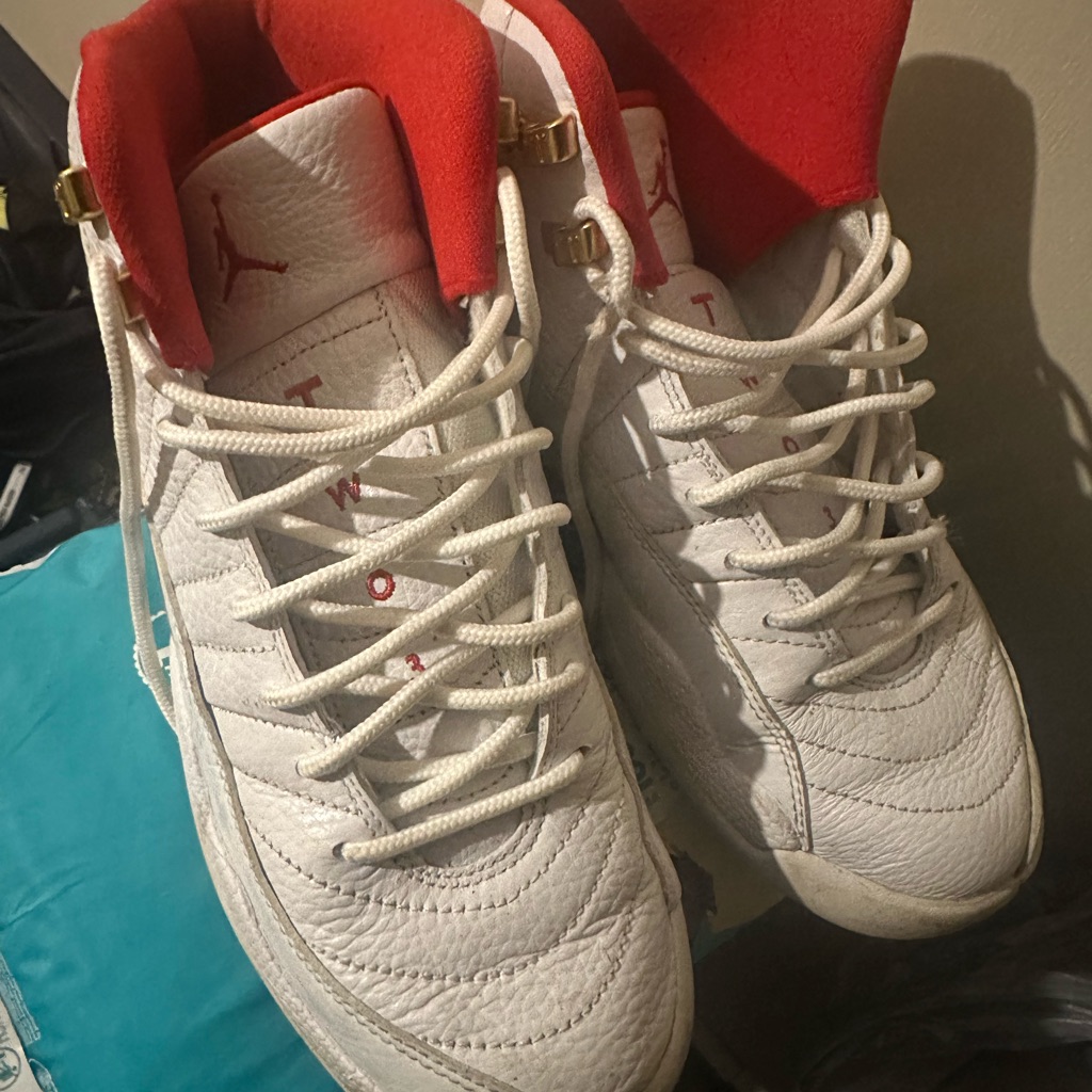 Jordan Athletic Shoes White And Red